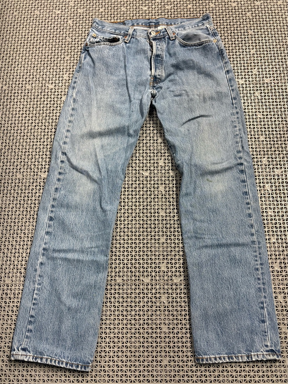 Levi's 501 Medium Wash Button-Fly Blue Jeans - 2007